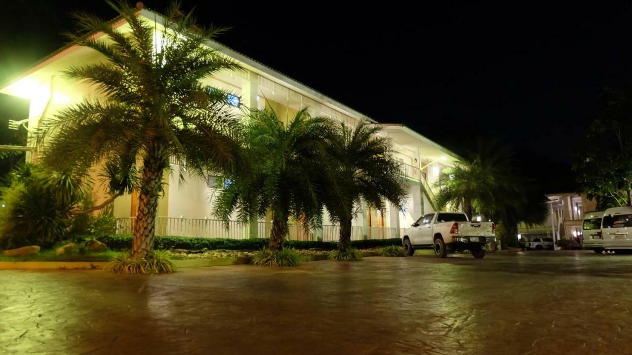 Wangka Resort Sangkhla Buri Bagian luar foto